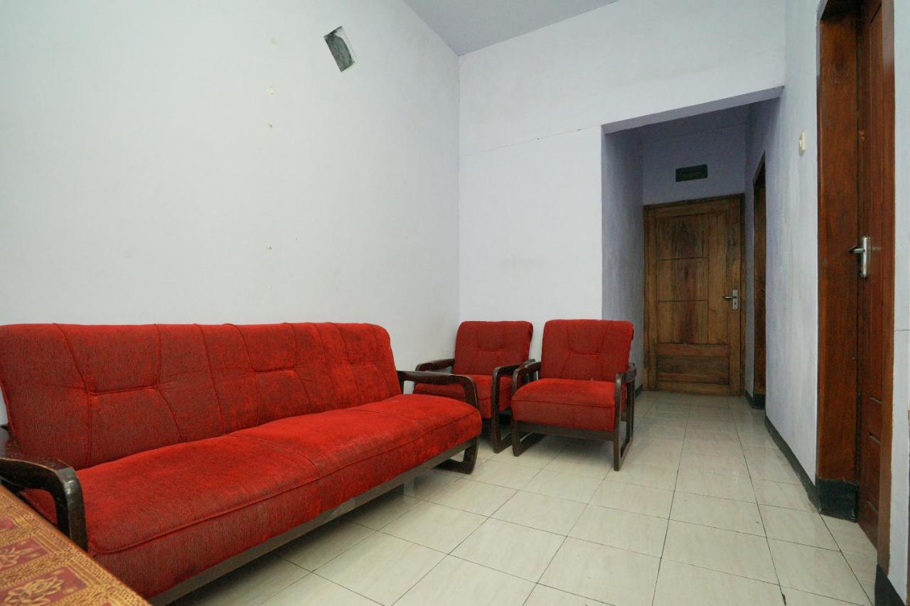 بروبولينغو Oyo 2120 Pieter Homestay Bromo المظهر الخارجي الصورة